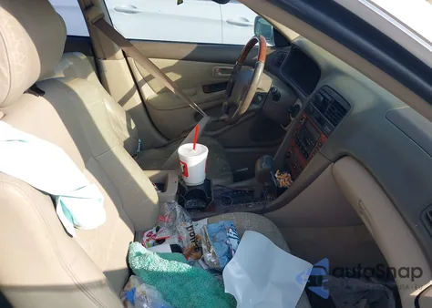 2001 Lexus Es 300 from USA, damaged, VIN JT8BF28G510336683